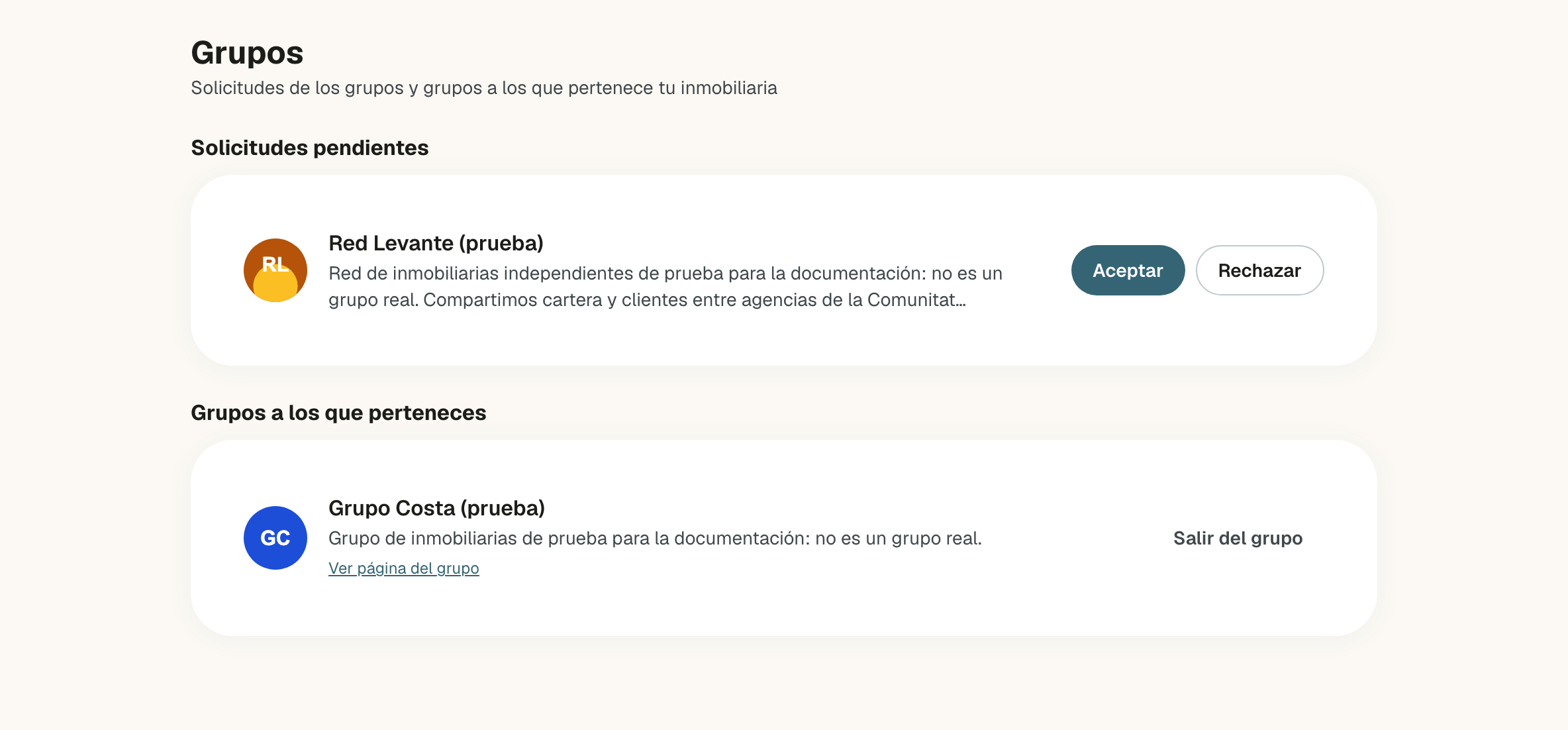 Página Grupos de una agencia con una solicitud pendiente de Red Levante (prueba), con los botones Aceptar y Rechazar, y debajo el grupo Grupo Costa (prueba) en Grupos a los que perteneces, con Salir del grupo